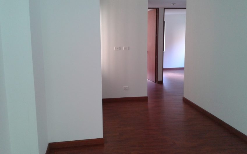 CONJUNTO RESIDENCIAL LA FAMILIA TORRE 5 APT 104