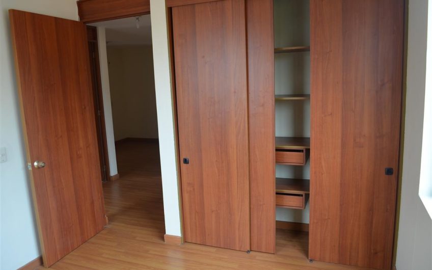 CONJUNTO RESIDENCIAL LA FAMILIA TORRE 10 APT 301