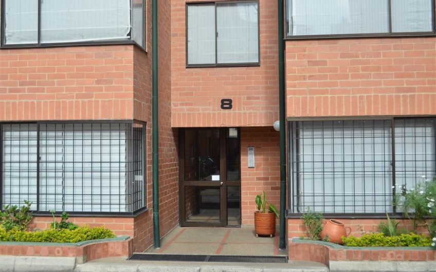 CONJUNTO RESIDENCIAL LA FAMILIA TORRE 8 APT 103