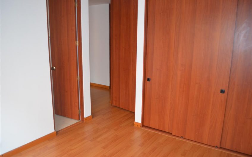 CONJUNTO RESIDENCIAL LA FAMILIA TORRE 8 APT 103