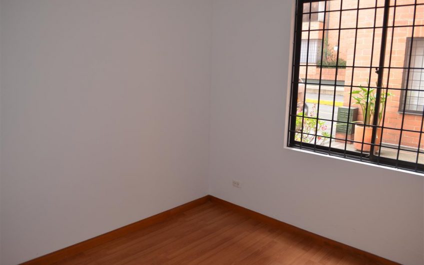 CONJUNTO RESIDENCIAL LA FAMILIA TORRE 6 APT 103