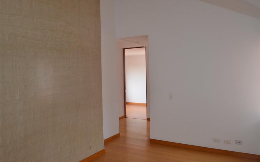 CONJUNTO RESIDENCIAL LA FAMILIA TORRE 3 APT 502