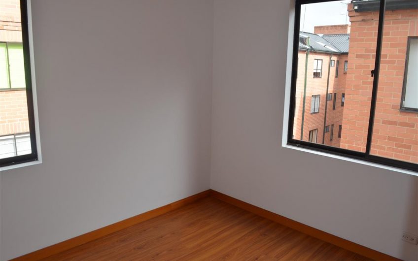 CONJUNTO RESIDENCIAL LA FAMILIA TORRE 6 APT 203