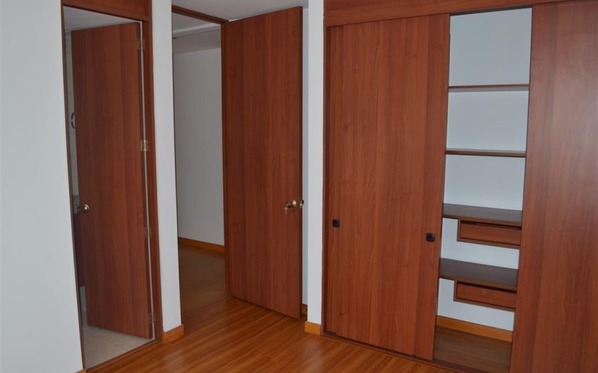 CONJUNTO RESIDENCIAL LA FAMILIA TORRE 3 APT 502