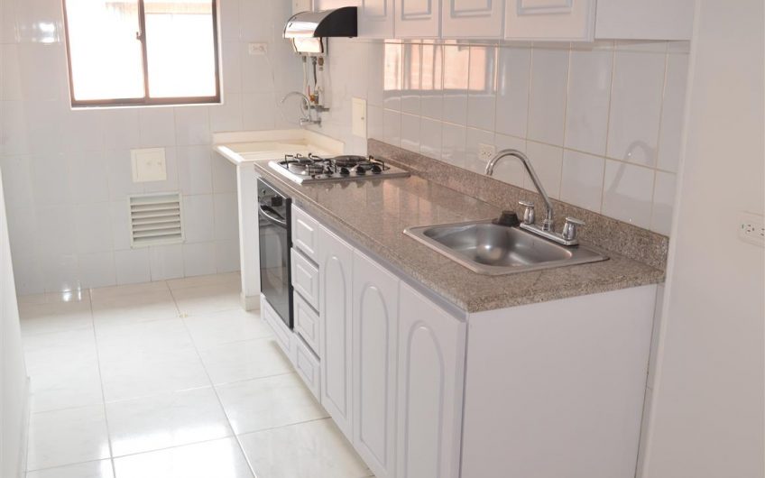CONJUNTO RESIDENCIAL LA FAMILIA TORRE 3 APT 502