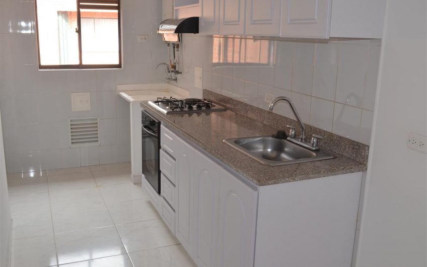 CONJUNTO RESIDENCIAL LA FAMILIA TORRE 6 APT 104