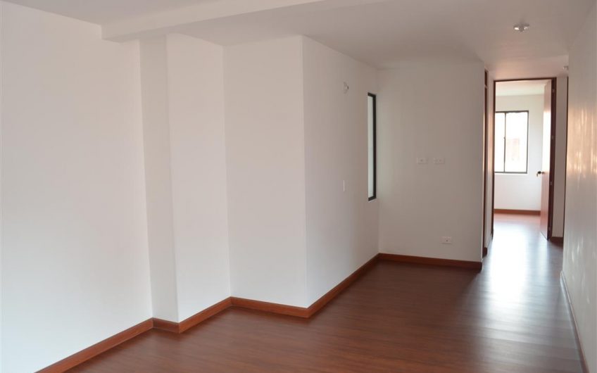 CONJUNTO RESIDENCIAL LA FAMILIA TORRE 4 APT 303