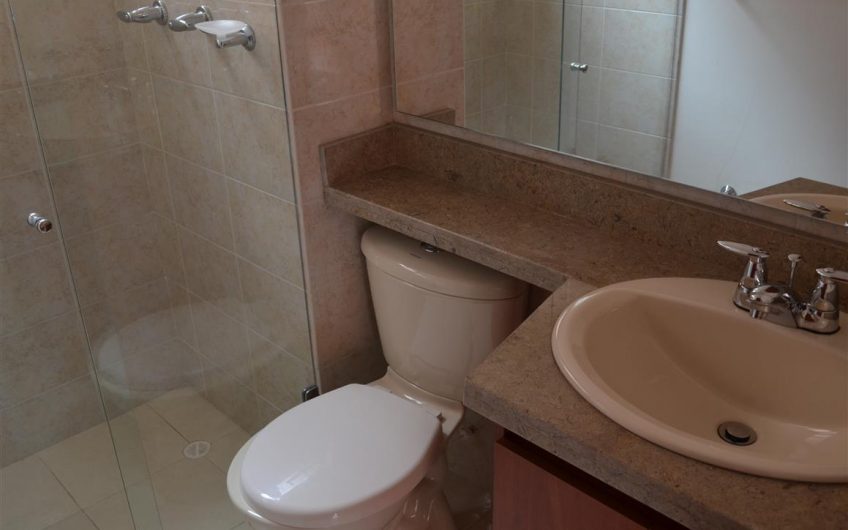 CONJUNTO RESIDENCIAL LA FAMILIA TORRE 7 APT 404