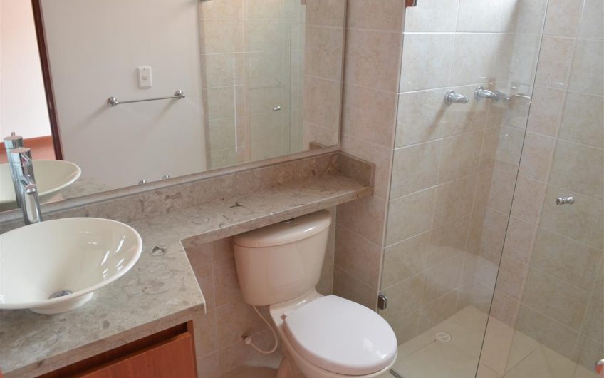 CONJUNTO RESIDENCIAL LA FAMILIA TORRE 4 APT 303