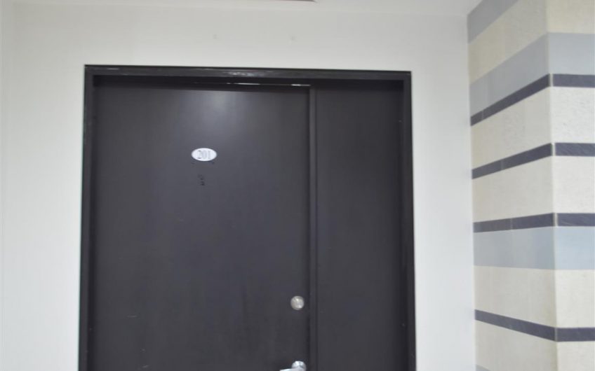 EDIFICIO TORRE  99.10  OFICINA 201