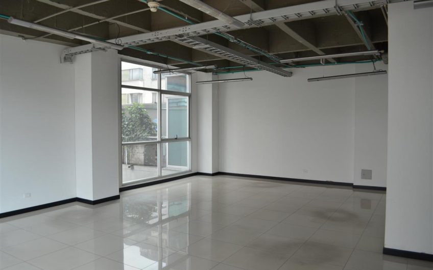 EDIFICIO TORRE  99.10  OFICINA 201