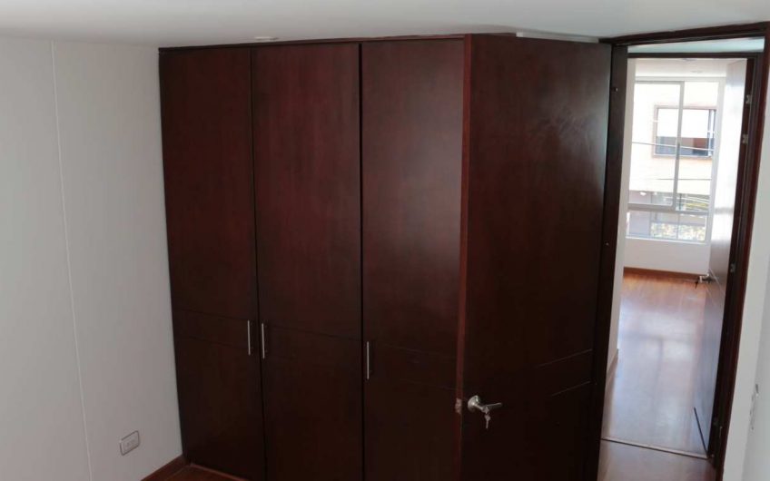 Edificio Jardín del Batan Apt 204